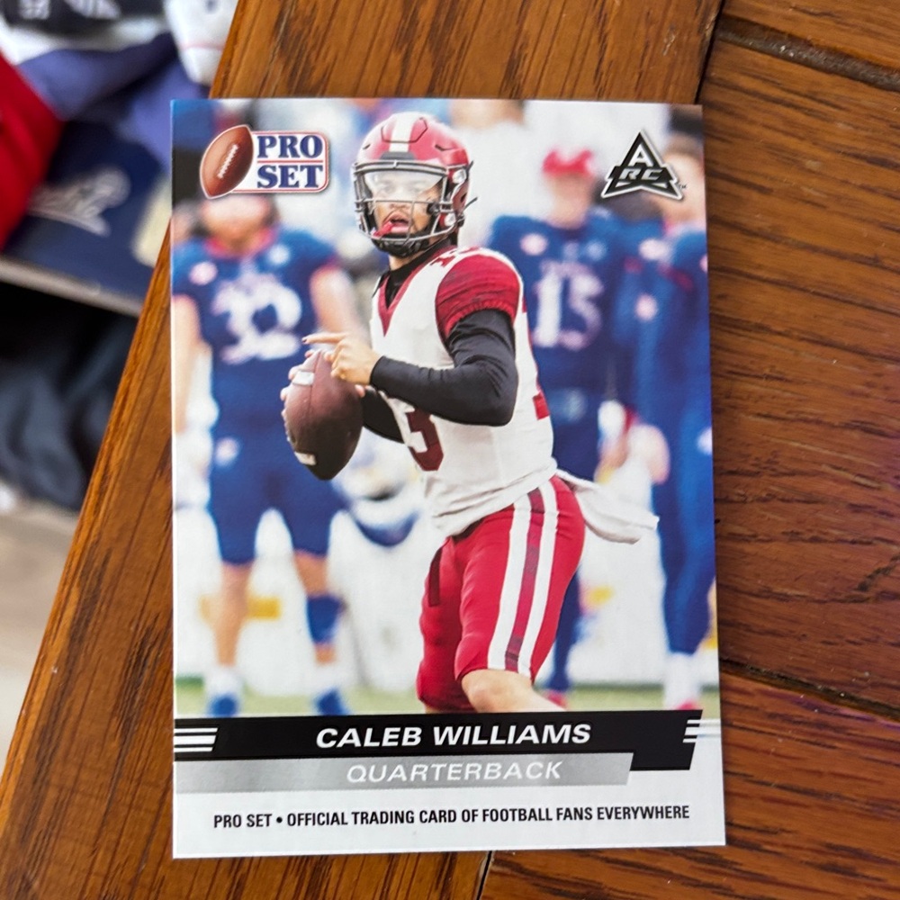 Caleb Williams rookie card! Meant condition! NFL Pro Set Trading Card